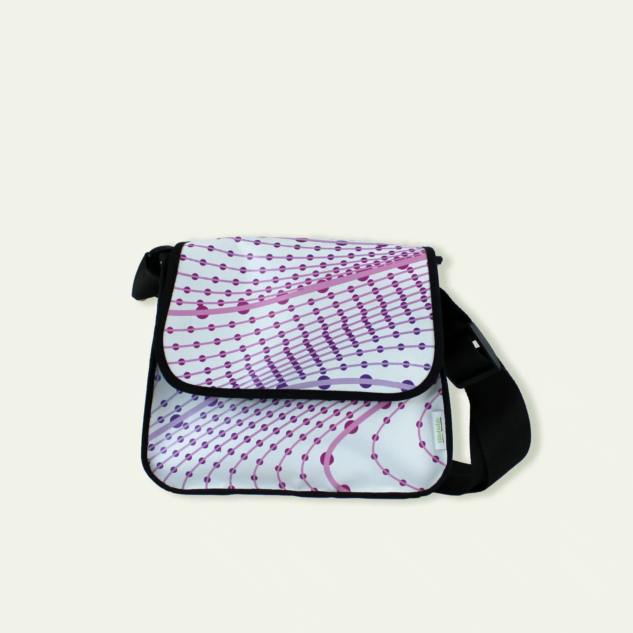 Bolso Ariana, lona publicitaria reciclada - RED